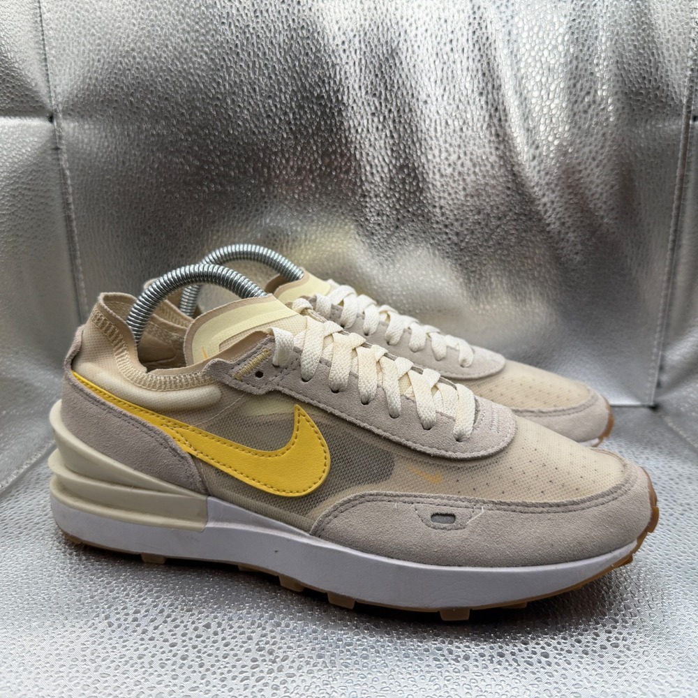 Size 8.5 Nike Waffle One Sneakers Womens Beige Yellow Excellent Low DC2533-105